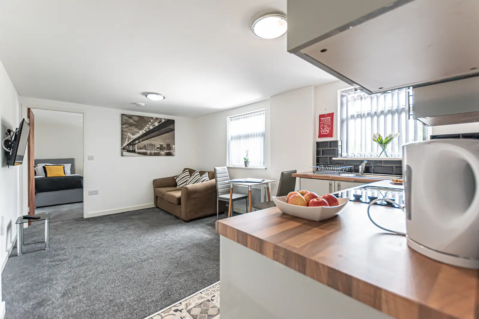 2 Openplan kitchen lounge